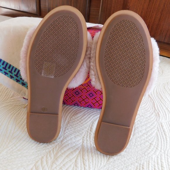 New Tory Burch Aspen Shearling sandals Sea Shell pink crystal embellished slides - Picture 9 of 16